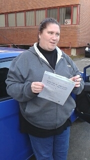 Amanda passed on her first attempt with 2 minors at Aylesbury test centre on 4315